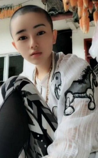 女子挑战平头,一刀下来却惊艳了无数人,网友:发