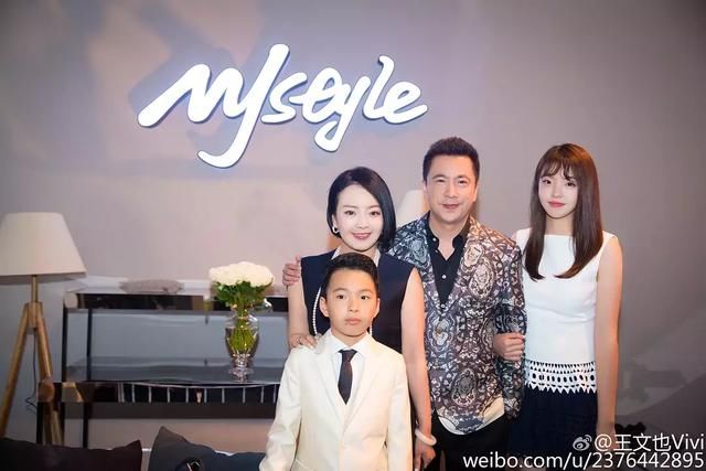 王文也曾暗讽霍思燕和王中磊鬼混,现在看到嗯