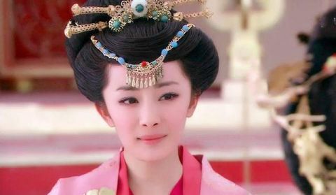 杨幂13个古装角色,垫底太丑,白浅仅排第二,最美