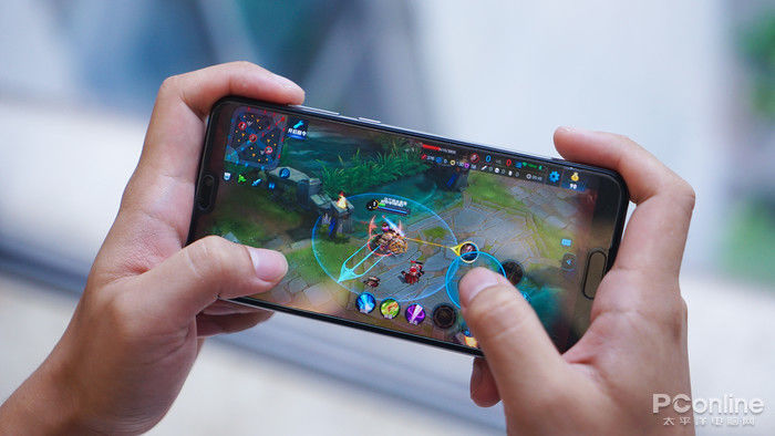 华为P20 Pro升级GPU Turbo测试:拍照旗舰的满