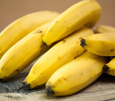 注意了:香蕉减脂又抗癌,但是表皮变黑后还能吃