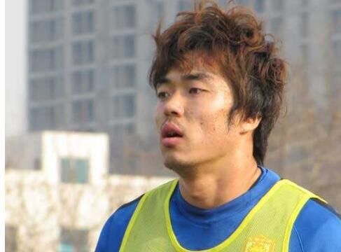 健主力阵容迎来重大调整?赵旭日淡出前法甲妖