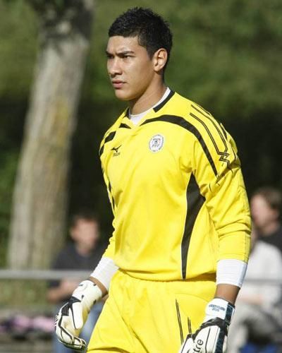 尼尔-埃瑟里奇(neil etheridge)1990年出生于伦敦,出自切尔西和富勒姆