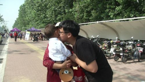 直击2018高考:各方爱心护航,考生不是一个人战