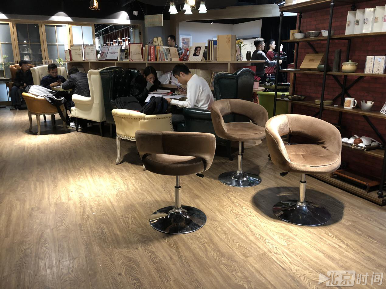 两座24小时城市书屋落户朝阳国内首家医院图书馆将于年底试运营 两座24小时城市书屋落户朝阳国内首家医院图书馆将于年底试运营