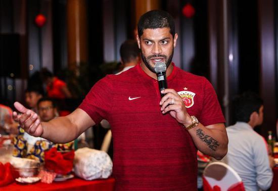 胡尔克:武磊走了对上港更好 18赛季上港仍能夺