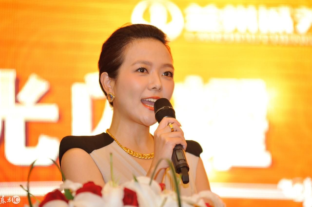 一场跨年晚会后,便知道湖南卫视女主持人的排位