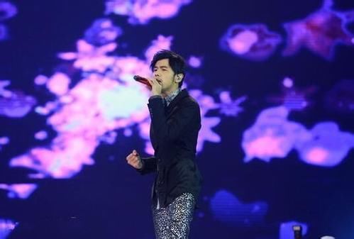 春晚歌曲排行出炉,那英王菲组合第一名,李易峰