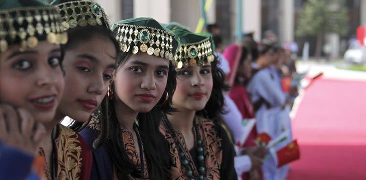 中国与巴基斯坦那么铁,为什么不免签呢?到巴基