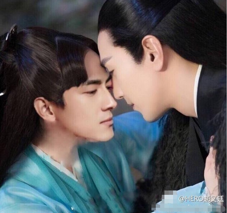 赵又廷祝林更新生快 p照深情对视