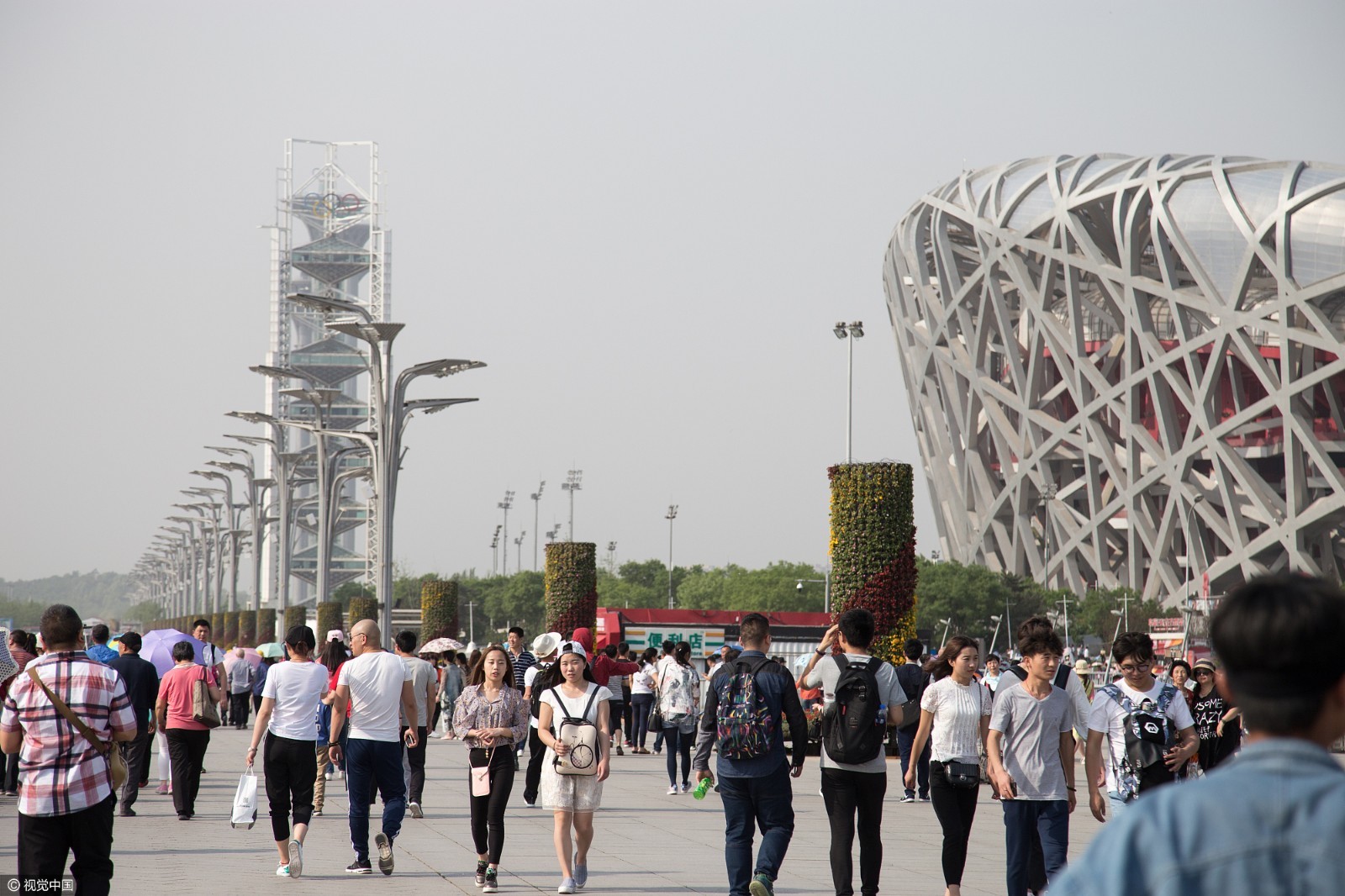 "五一"小长假北京迎66年来同期最高温 各景区游人如潮