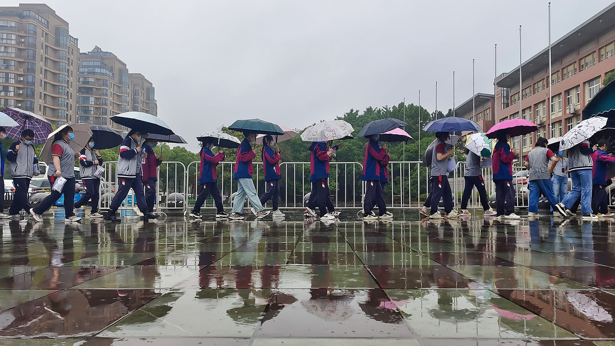 “10年高考8年雨”是巧合还是气候使然?专家解读 “10年高考8年雨”是巧合还是气候使然?专家解读