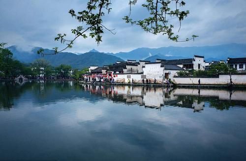 2018春节全国各省旅游收入排行榜TOP10,一、