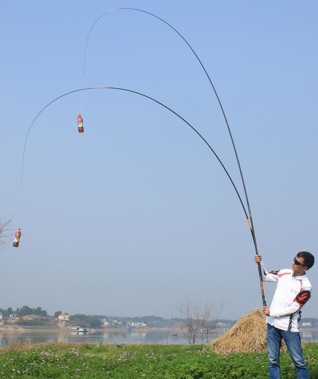 悄悄告诉你,夏天用自制韭菜饵料钓鱼,一天钓了50斤鲫鱼