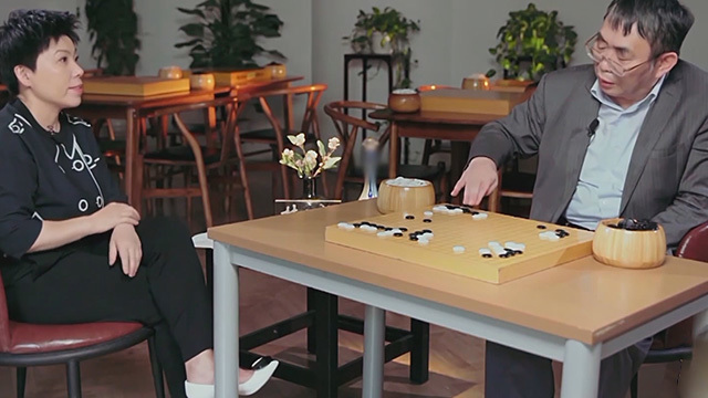 《中国体育英雄联盟》第七集：＂棋圣＂聂卫平讲述抗癌经历