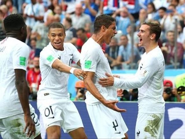 继C罗梅西最悲惨球星,50天内拿欧冠世界杯亚