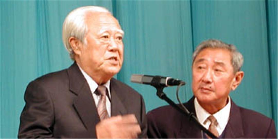 《八扇屏》表演者：苏文茂 赵世忠