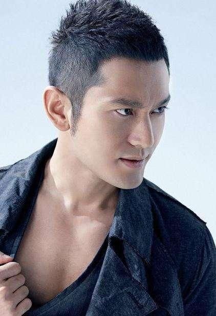 被黄晓明白睡四年 反赔分手费一千万 现37岁未