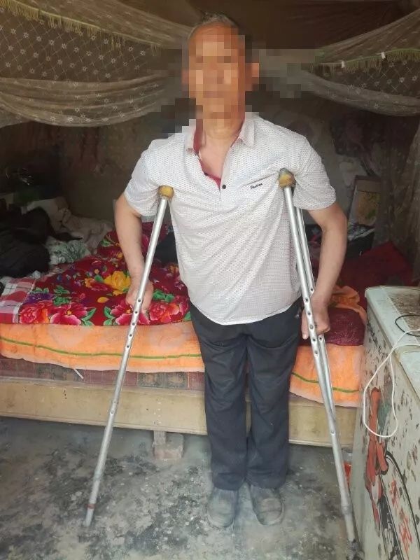 头条新闻曝光;杞县裴村店吕东村低保乱象、拉