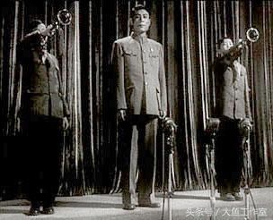 1956年春节大联欢与1983年中央电视台春节联