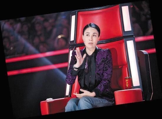 知道了这些就知道了为什么那么多人骂那英