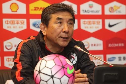 中国最短的足球教练下课 马林的执教被人诟病