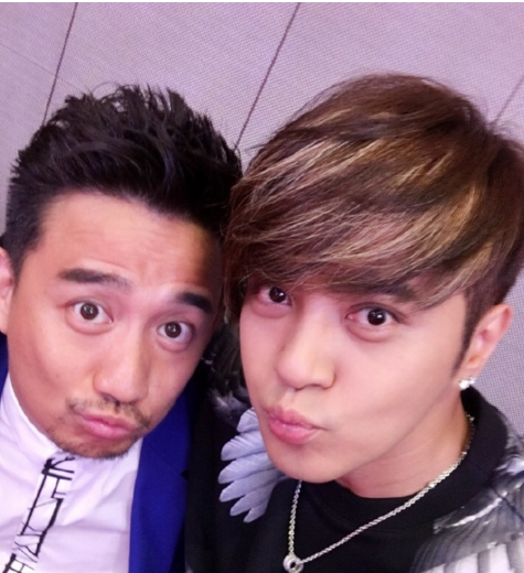 罗志祥发合影为黄磊庆生!