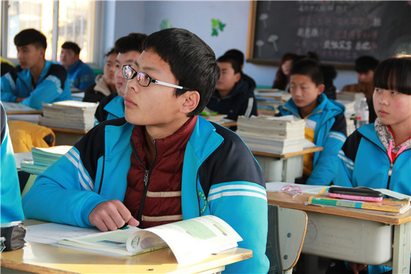 唐山遵化二中分校与滦县王店子中学进行结对帮