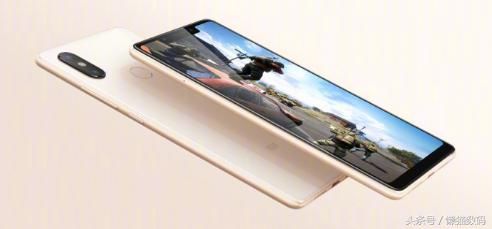 小米8搭载 AI 影棚光效,大片效果一排即见