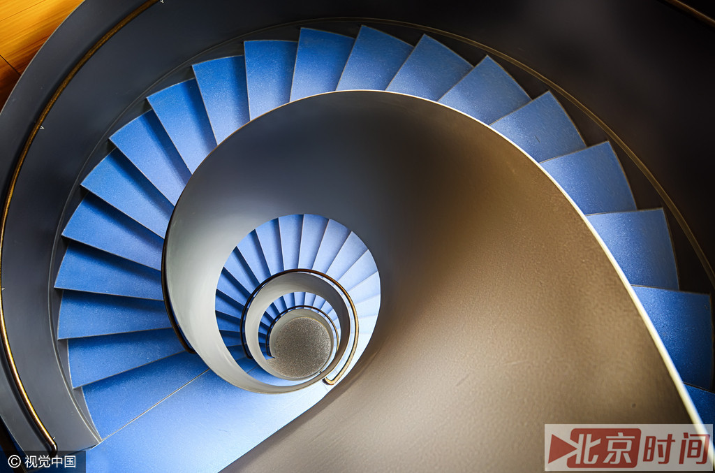 Romina Kutlesa拍摄的楼梯。