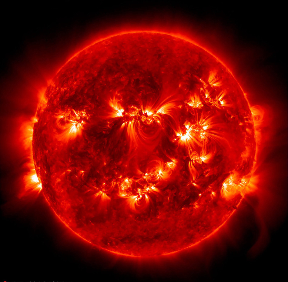 nasa发布最新太阳耀斑图 画面神奇而壮观