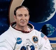 世界未解之谜,美国77岁前宇航员,接受采访时说