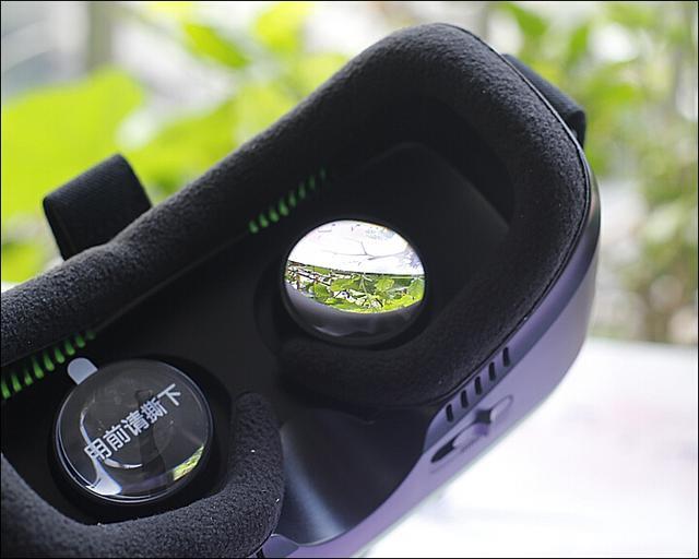 生活充满惊奇与欢乐?不妨试试爱奇艺VR眼镜吧