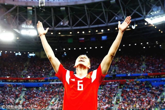 最血性东道主!他们不靠裁判,差一步进4强,让韩