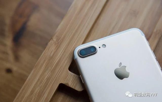 价格一模一样好纠结, iPhone7plus与iPhone8p