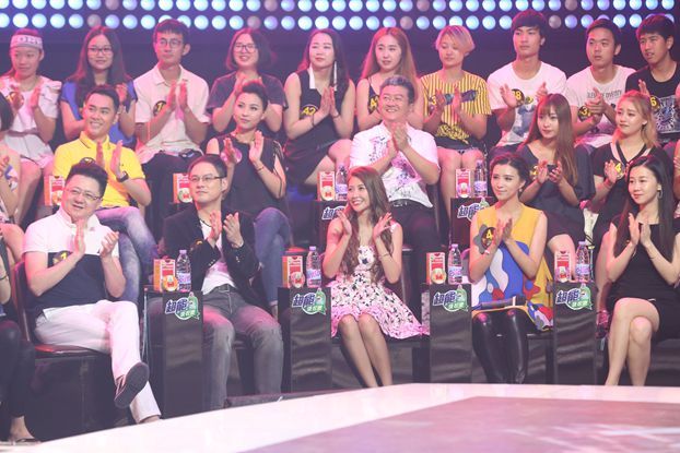 《隐藏的歌手》