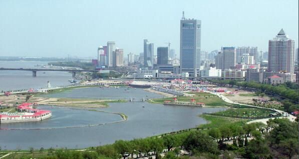 曾经归吉林省管辖的哈尔滨,为啥成为黑龙江的