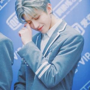 蔡徐坤公布女友标准,没想到这么严 !粉丝:很难