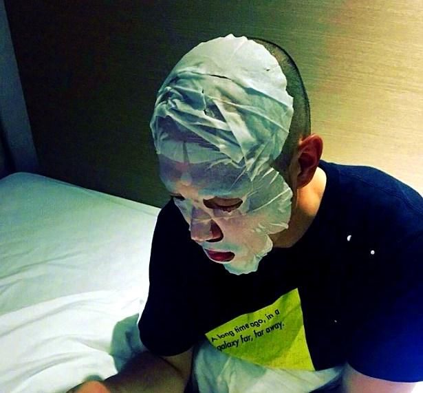 幽默笑话搞笑图片:大姐,你骑电瓶车,霸气!