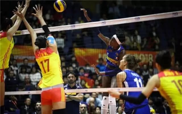 意大利主帅失算了 中国女排战绩也是第一