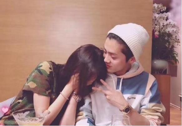 迪丽热巴公开表白,竟不是鹿晗!可听到他的名字