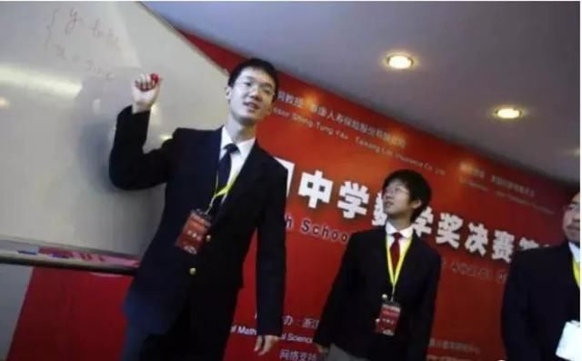 8年前703分的高考状元,被美国名校纷纷拒收,8