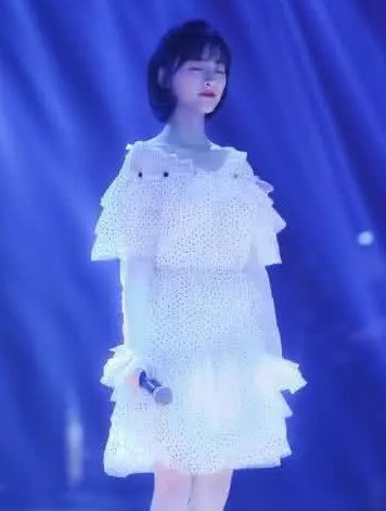 沈月剪了发型,就不是那个顶着刚洗好的韭菜头