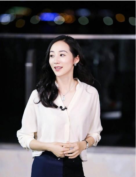 韩雪发怒让中国移动亲自道歉,是靠家世?其实她