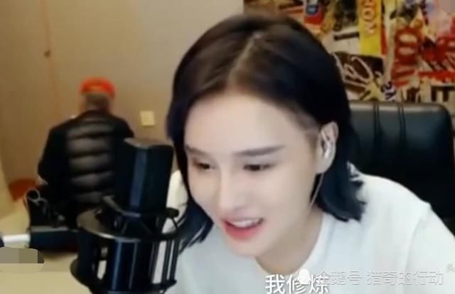 球球直播没人刷礼物,老爹赵本山出马,说了4个