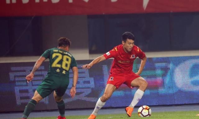 国足打不进世界杯的原因,只有白岩松说出了实