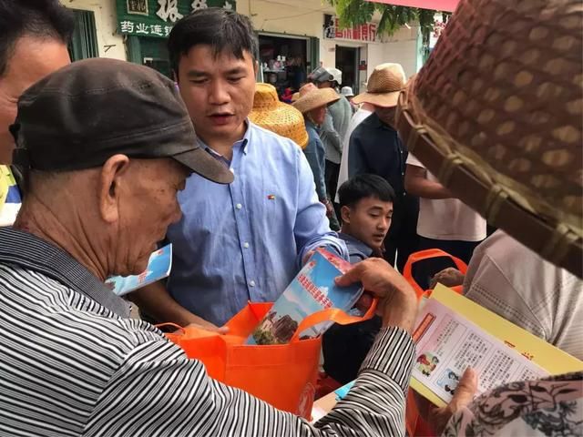 惠民丨普法进社区,小活动解决大问题