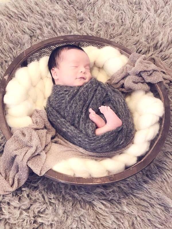 黄奕前夫美国喜获麟儿 老婆获赠5.5亿奖金