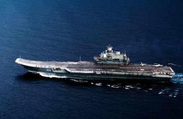 俄罗斯大动作复活雅克141 中国军迷竟一针见血