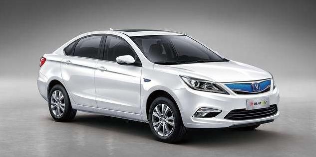 十万内新能源电动汽车